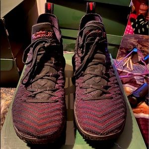 Men Lebrun XVI size 11.5